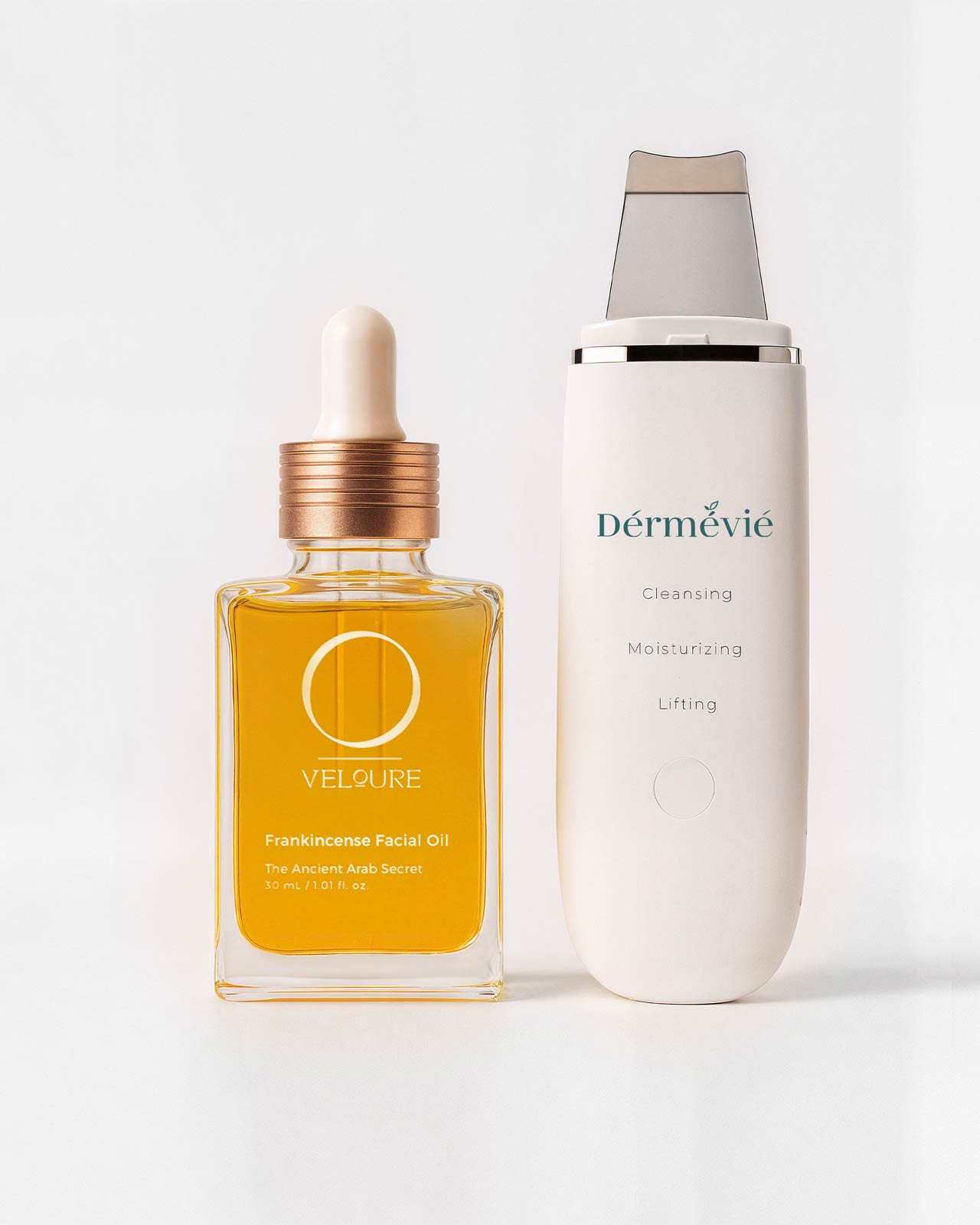 EmberGlow Face Scrubber X Frankincense Oil